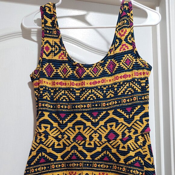 Jr Xhilaration Tribal Aztec Print Dress Sz M - Picture 1 of 2